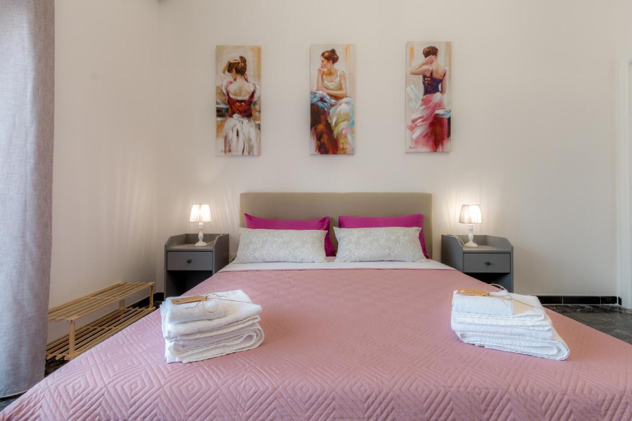 Palazzo Refolo Boutique Suites Martano Extérieur photo