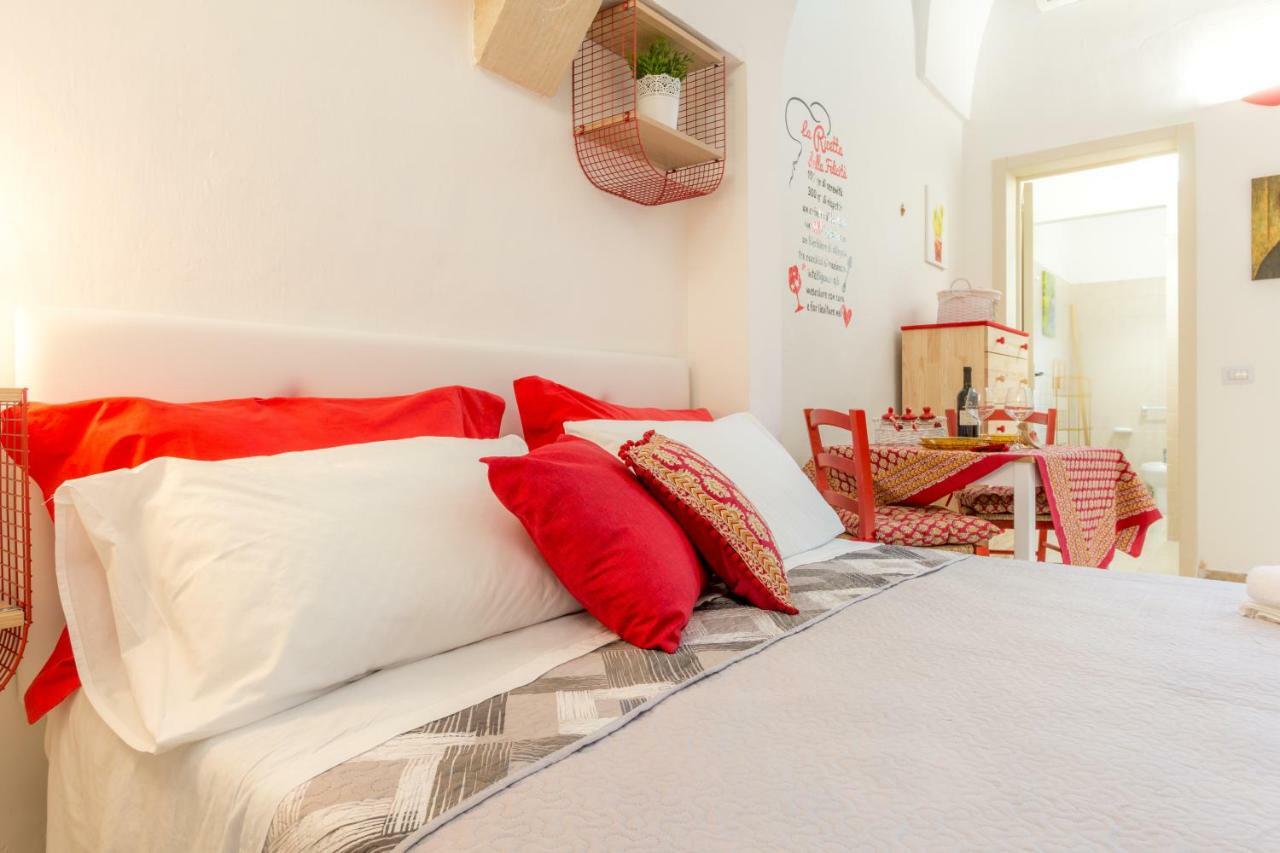 Palazzo Refolo Boutique Suites Martano Extérieur photo